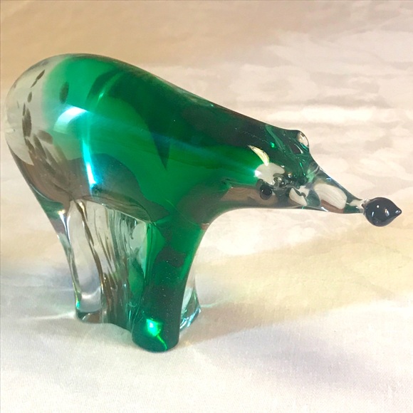 Authentic Murano Polar Bear with Gold Inlay - Picture 1 of 8